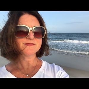 Meet your Posher, Whitney